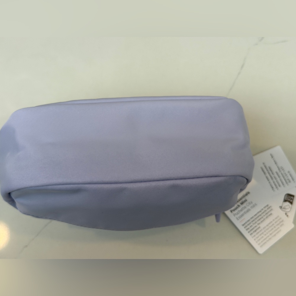 NWT Lululemon City Essential Pouch Duo in Lavender Frost with Gold Hardware - Picture 6 of 11